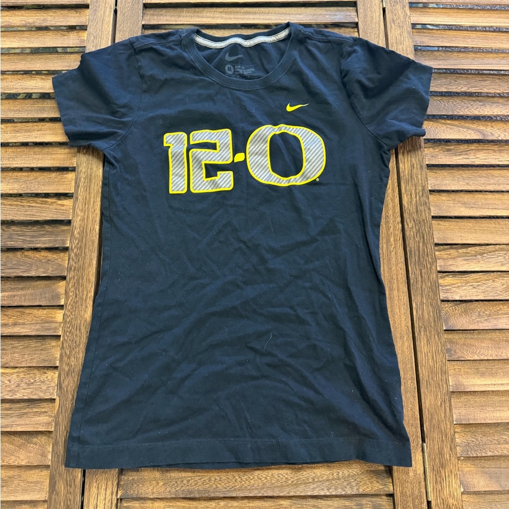 Nike Women’s Slim Fit Oregon Ducks Black Short Sleeve Tee Undefeated 12-0 2010